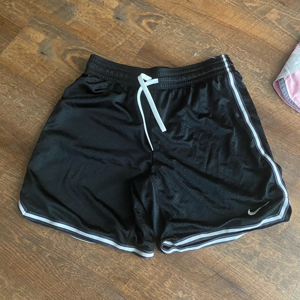 Final sale!  Nike ladies small mesh shorts black
